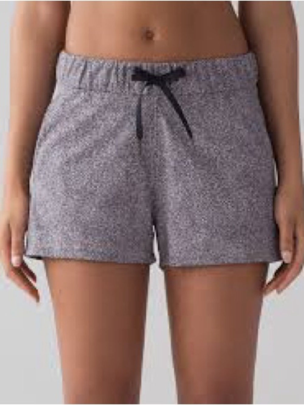Lululemon On The Fly Fractal Alpine Womens Black White Shorts Size 4